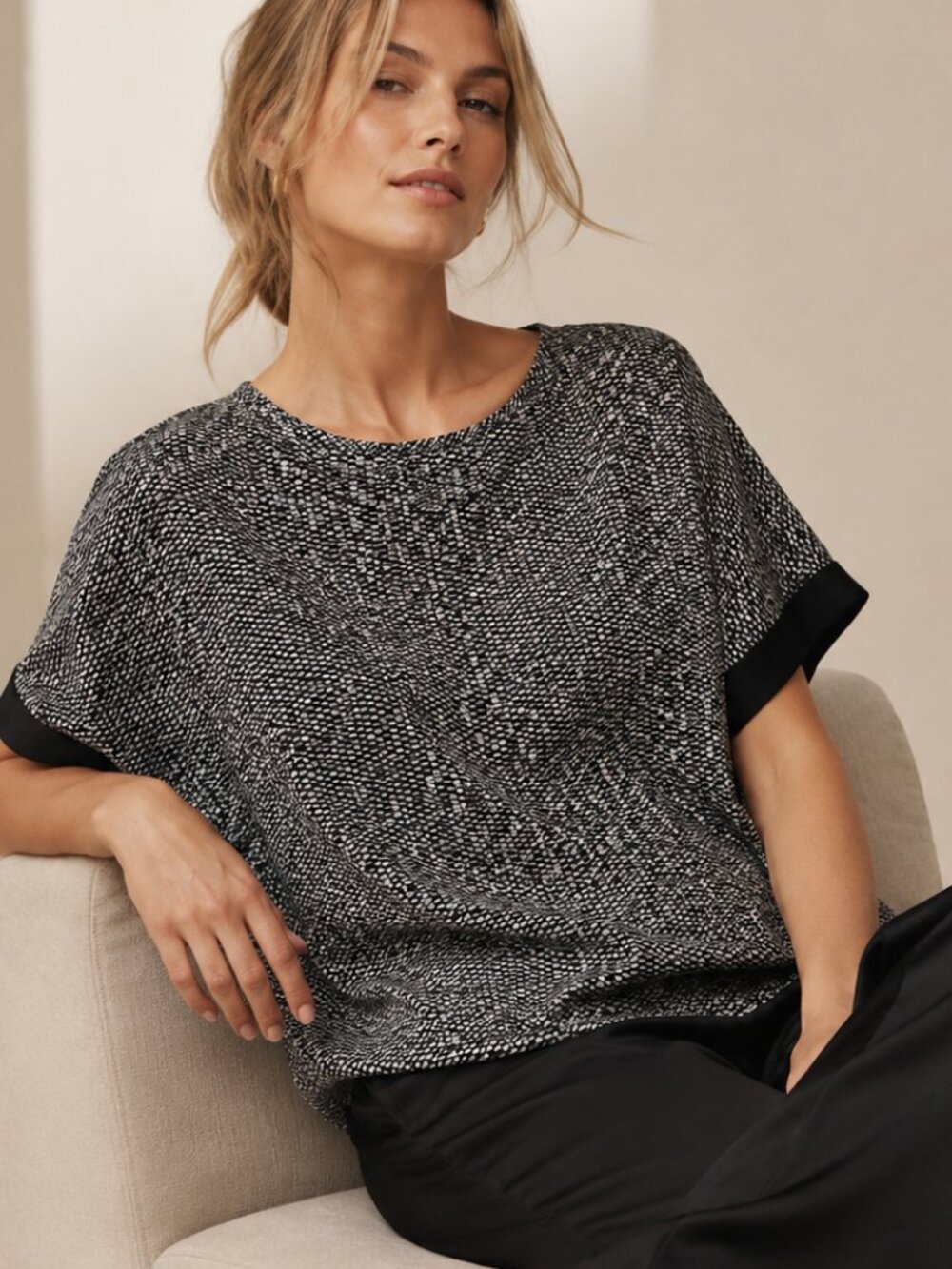 Vince Silk Blouse Black White Geometric Print Relaxed Luxury Top
